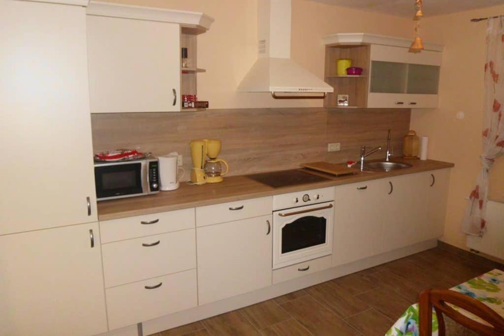 Apartment Sinnes Wandel Hof Serka